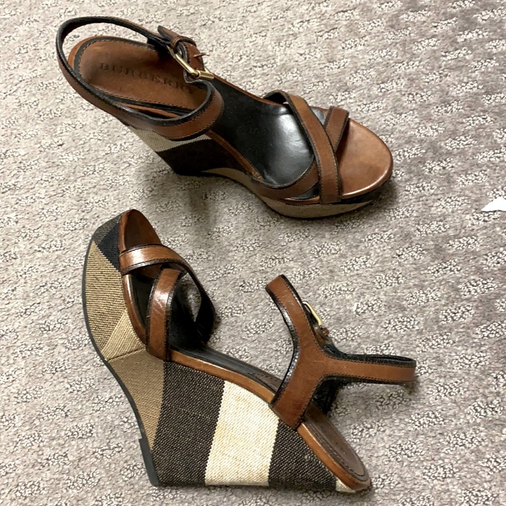 Burberry Wedges